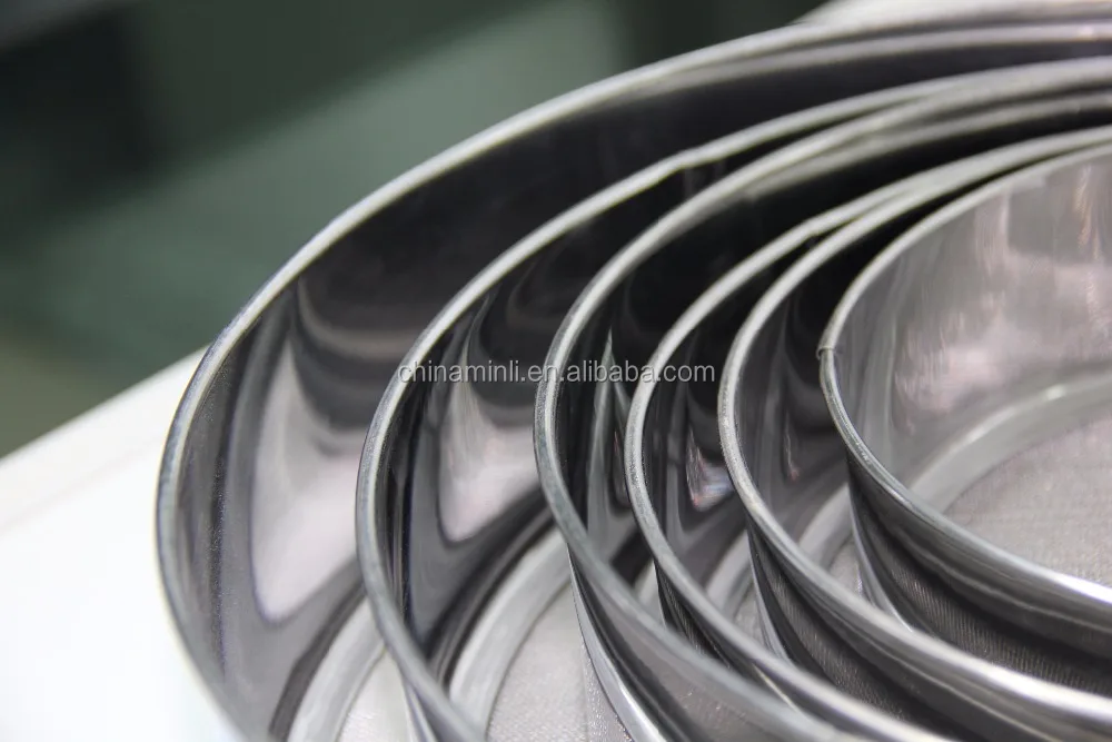 
6 Pcs Flour Sieve Kitchen Sifter Fine Mesh Strainer Stainless Steel Round Strainer Set for Baking Straining Powdering 