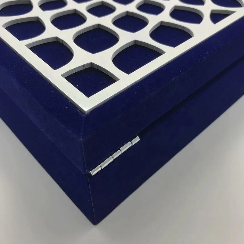 
China factory custom logo chocolate packaging luxury velvet box muslin EID date boxes velvet candy box for gift 