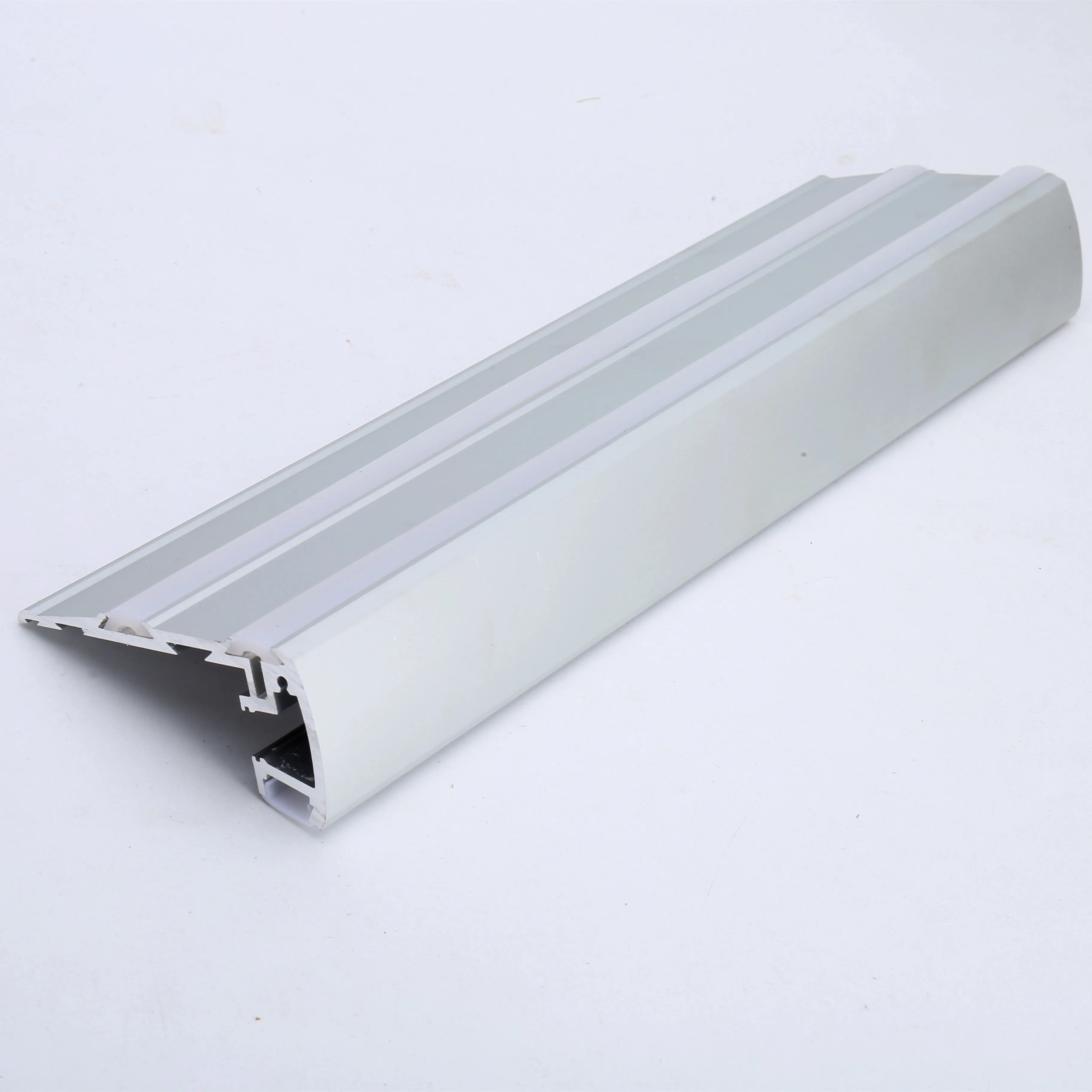 LED Aluminum Stair Profile anti-slip design silicone with PMMA diffuser