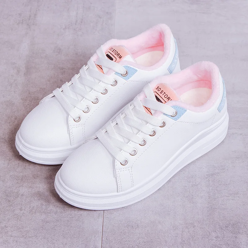 1 пара MOQ Зима; Стильная обувь для женщин; Обувь из PU искусственной кожи, верхняя впрыска обувь на плоской подошве; Однотонные уличные кроссовки