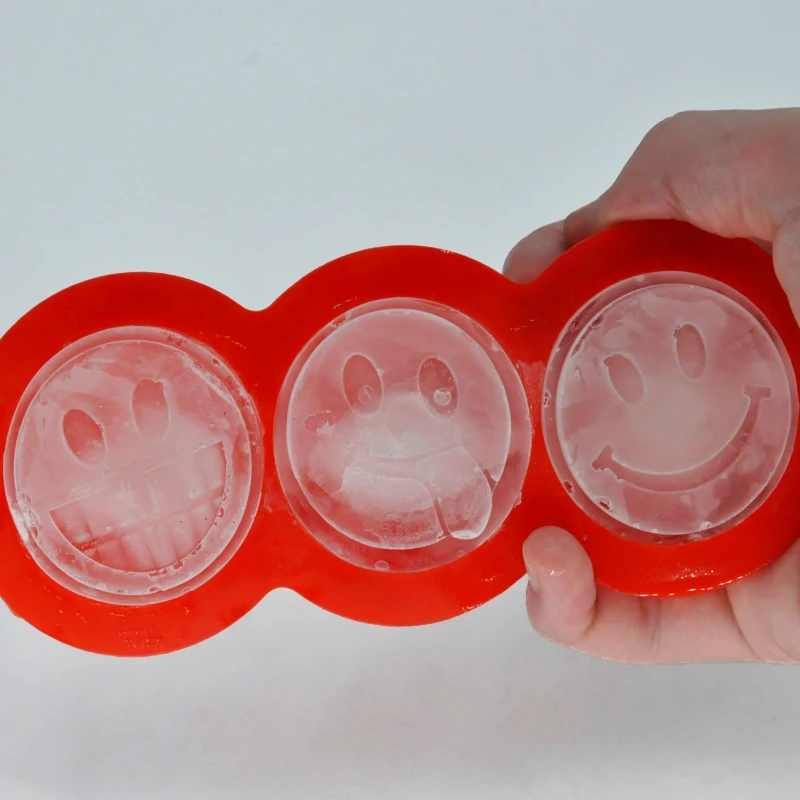 3 round coin Silicone smile ice mold with laughing happy face gift eco-friendly non-toxic