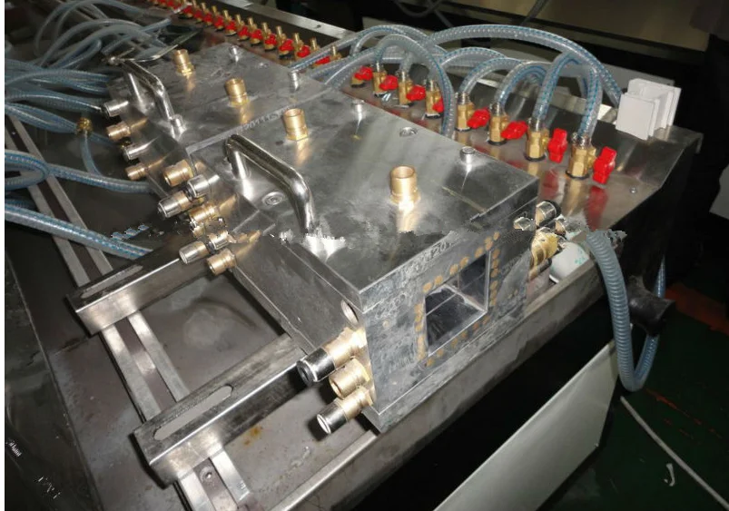 New Product WPC Professional Compound Extruder Wpc Profile Plastic Extrusion Line