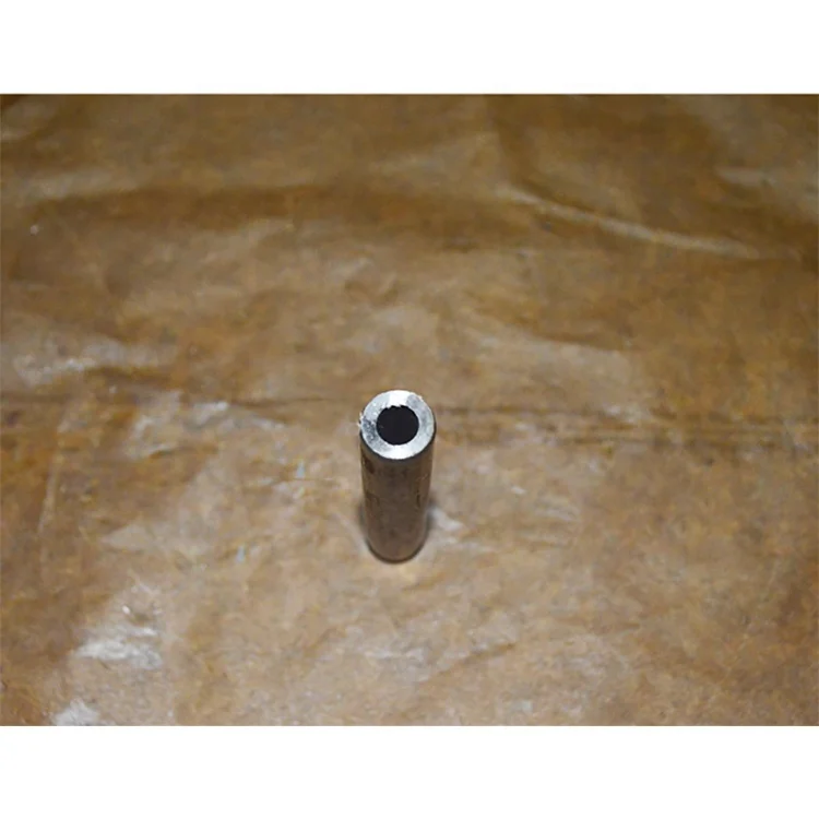 SAIC HONGYAN Cursor 9 Engine FAT5003914400 intake valve guide