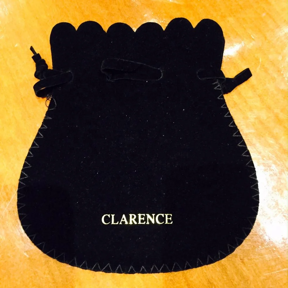 Pear shape suede leather rings packing zigzag stitch pouch
