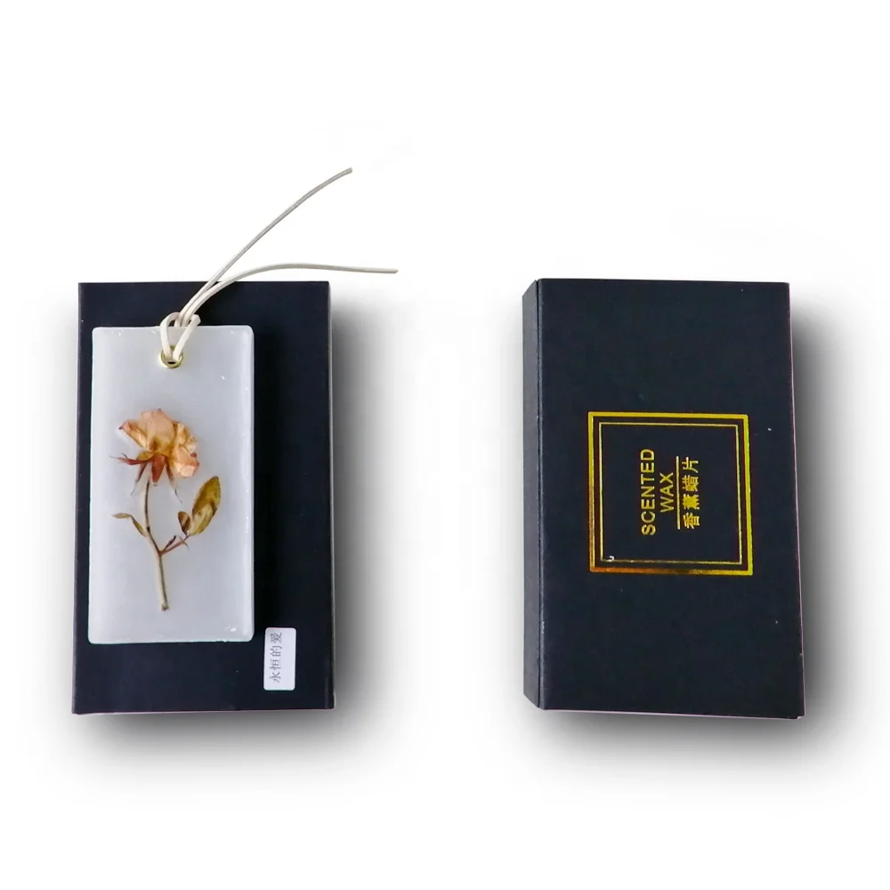 2019  New Arrival Custom design DIY scented paraffin of dried rose flower