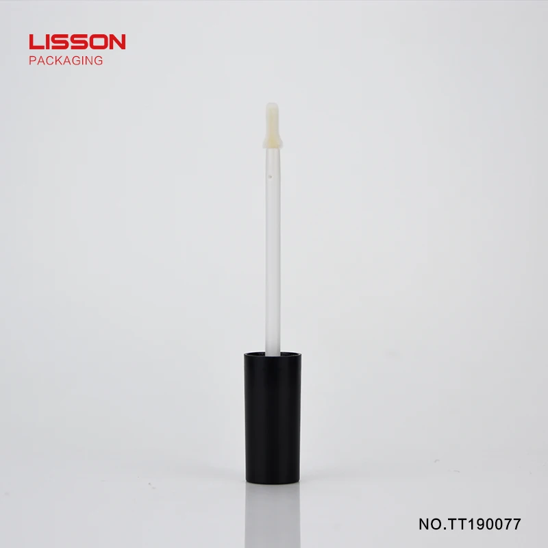 customized privated label portative lip gloss black tube packaging