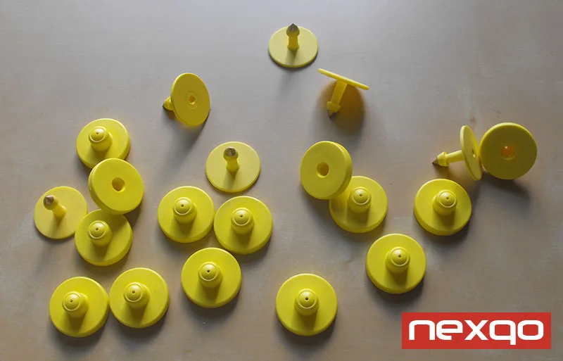 Low Price UHF RFID Animal Ear Tracking Tag