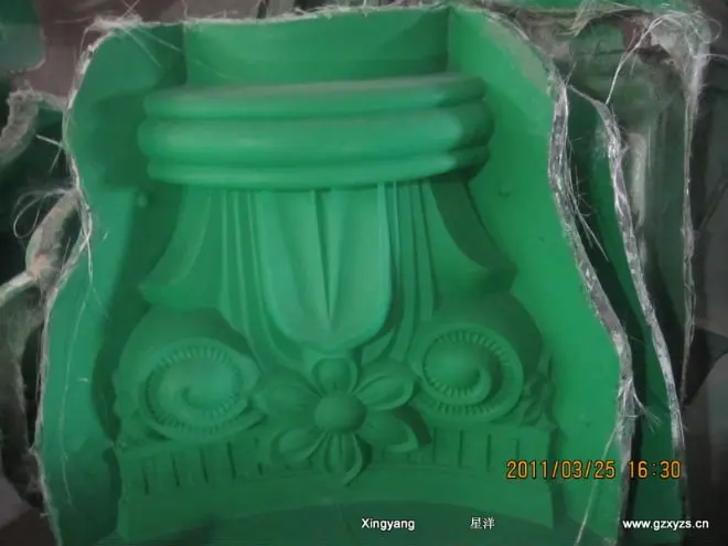 
column head mould--used for making gypsum column heads 
