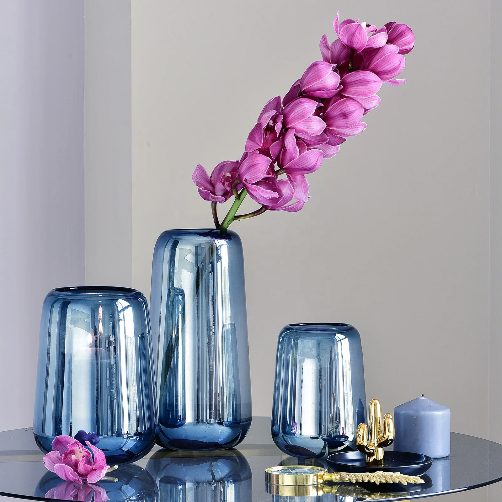 Bixuan Vases Optic Blue Color with Pearly-lustre Decor Flower Arrangement Glass Vase Contemporary Wedding Table Centerpieces