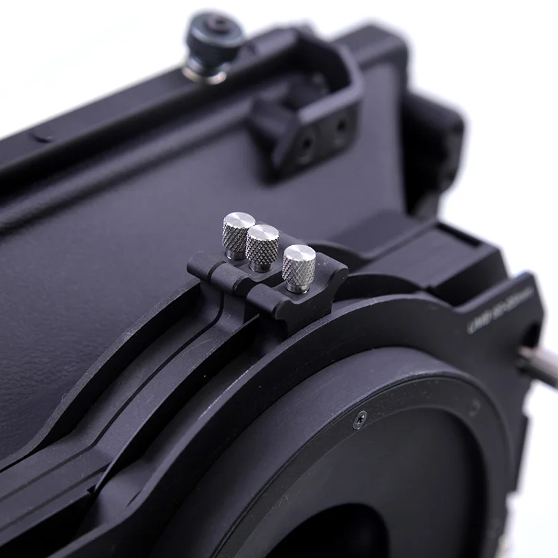 Clip on matte box with 3-Stage French flag