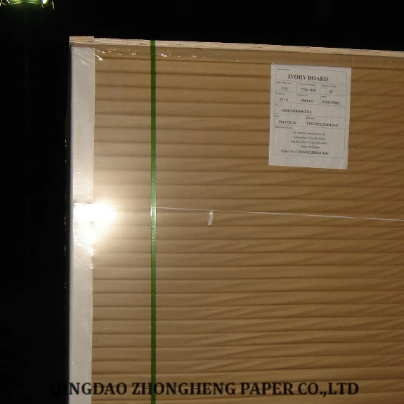 White card board/Cartulina triplex 170gsm