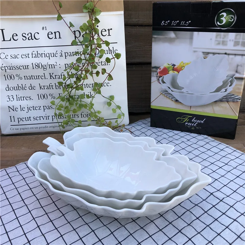 Eco-Friendly Multi-size select ceramic leaf shape dish set for restaurant usage