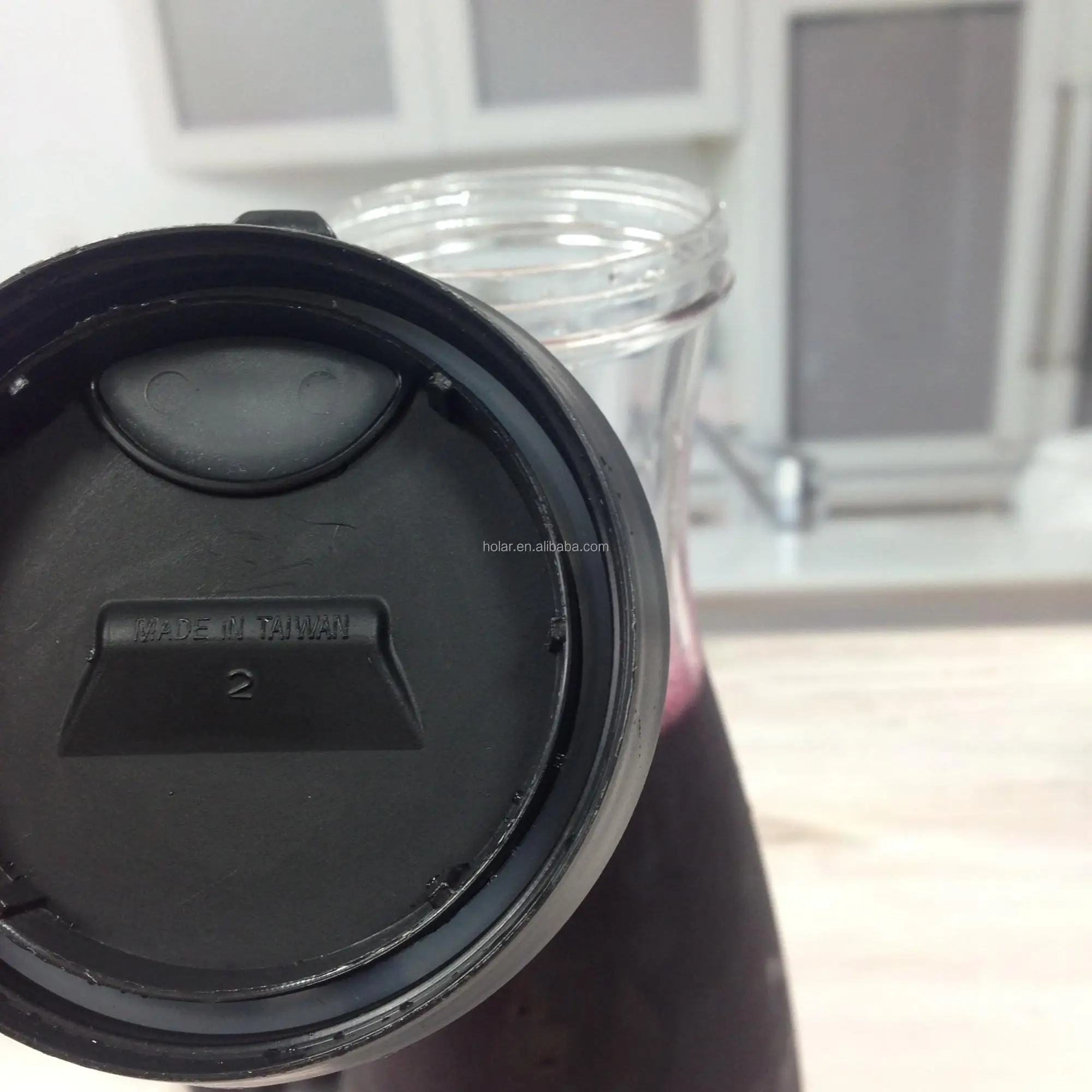 [Holar] Taiwan Made Clear Plastic Fruit Juice Bottle with Modern Black Lid