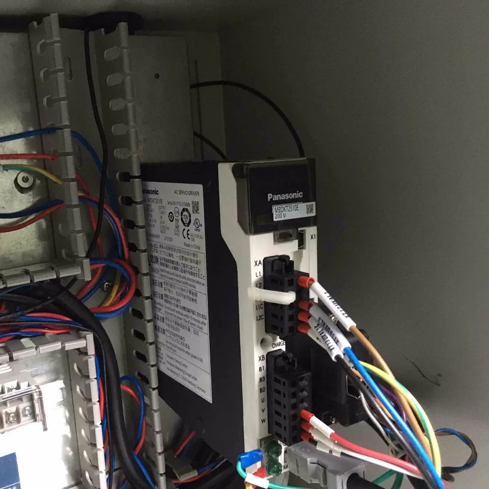 Industrial roll to roll textile digital printer