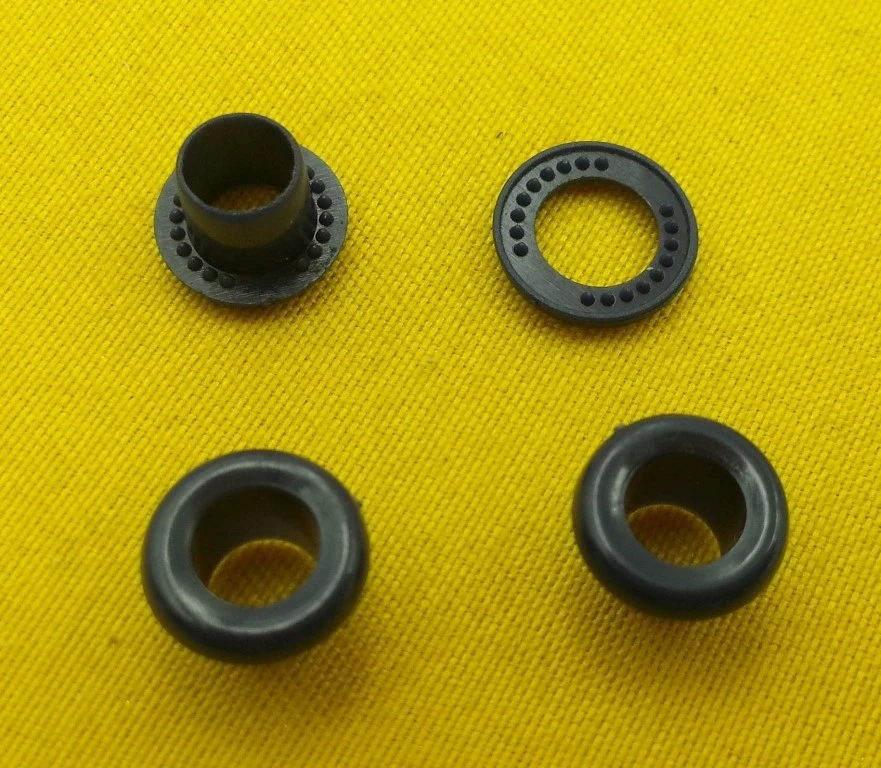 
14L Plastic eyelets and washers in Dark Navy color --- P4379 