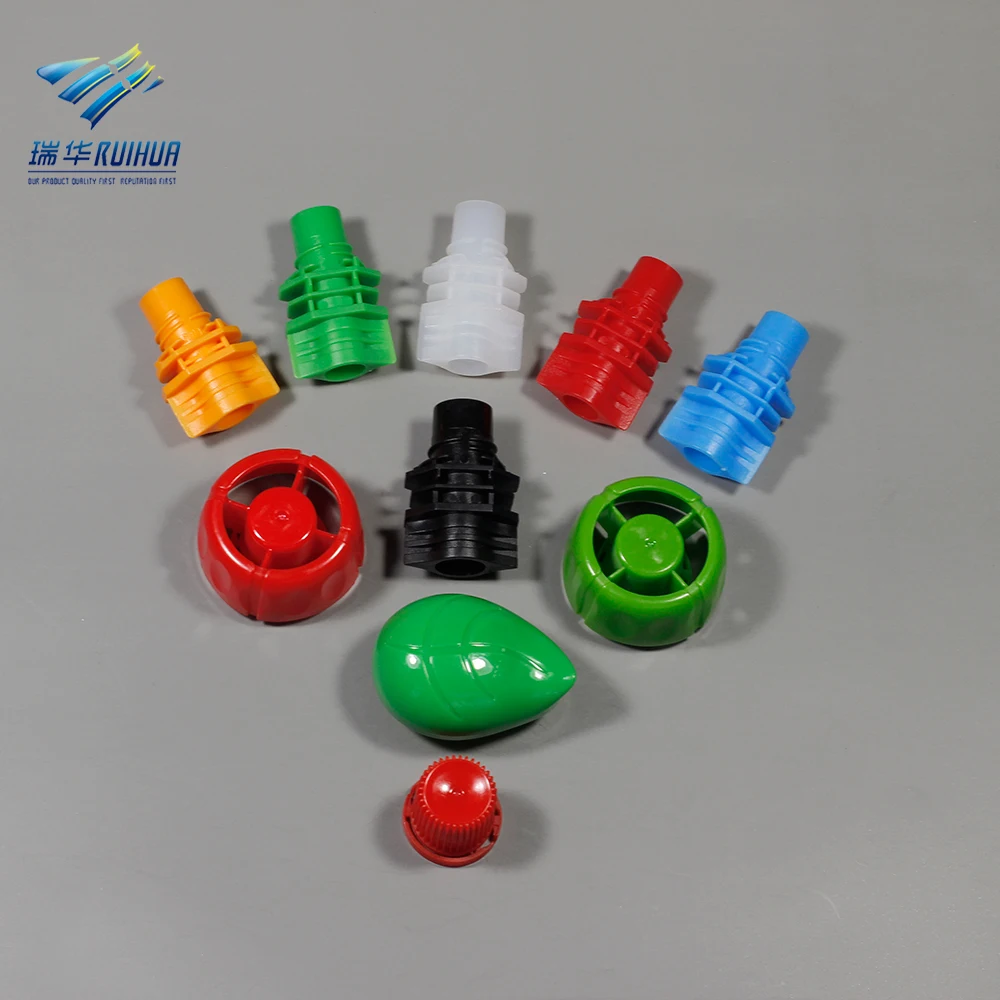 
Accept custom Shantou RUIHUA profession factory plastic spout with cap 