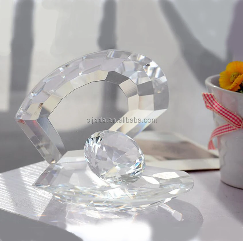 Custom Beautiful Crystal Crafts Wedding Souvenirs Favors Colorful Mini Crystal Mussels With Diamond