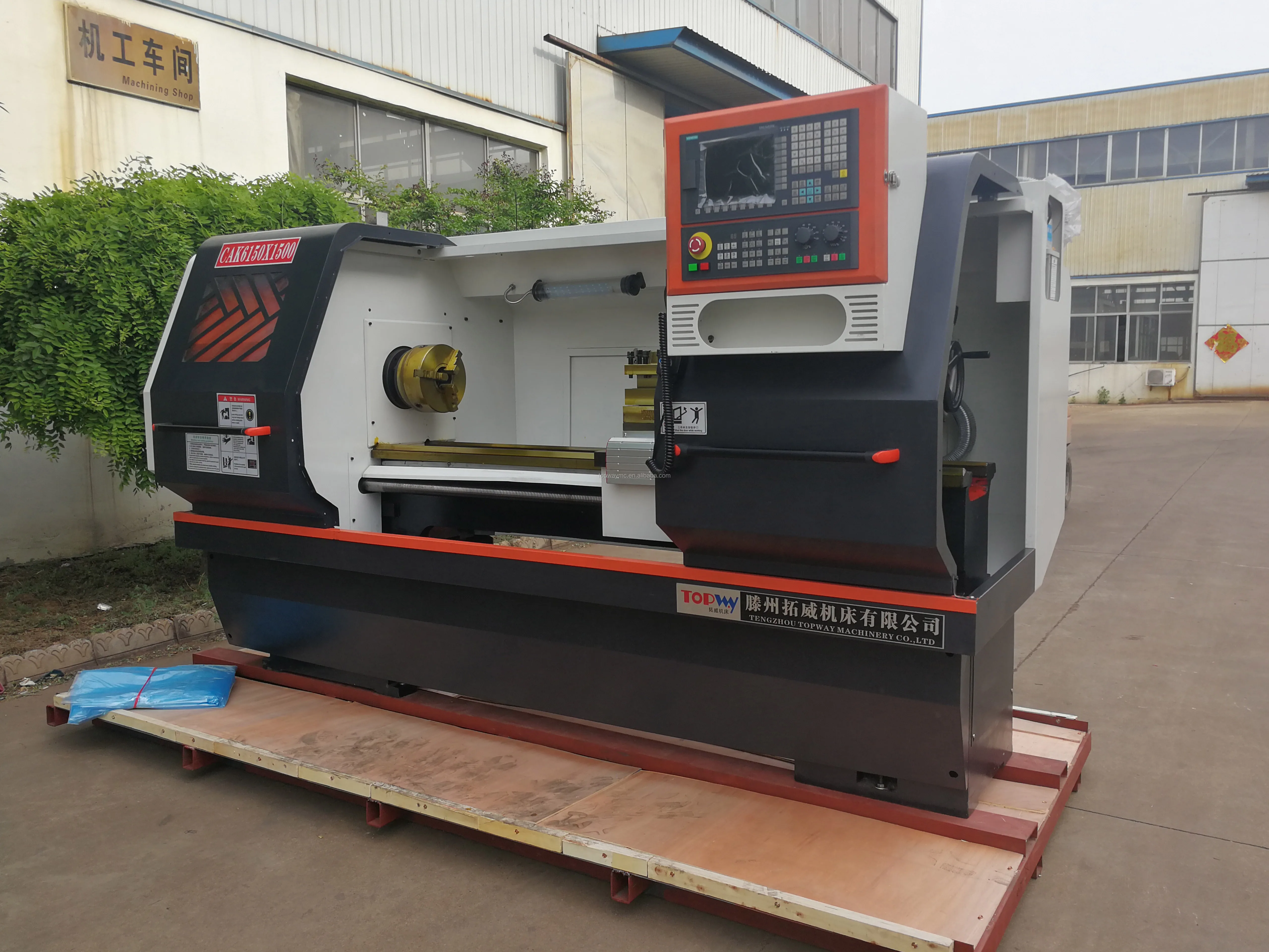 factory price CK6150 cnc fanuc controls automatic lathe machine manufuring