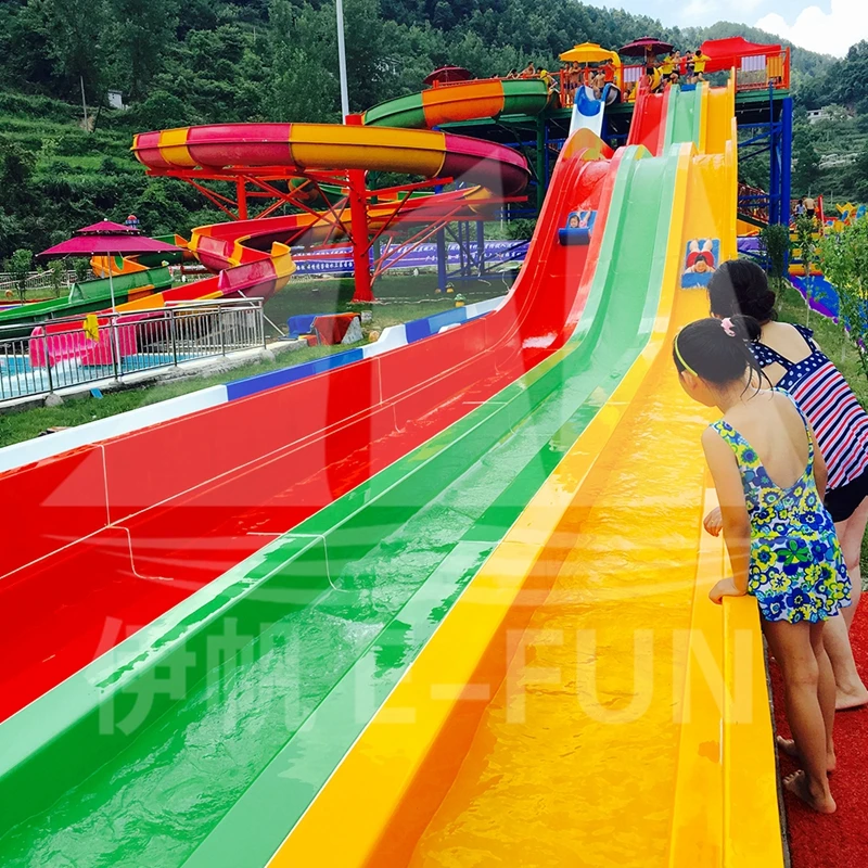 China Guizhou BLGH 30,000 Fiberglass Water Slide / Wave Pool / Family Water Playground Water Park