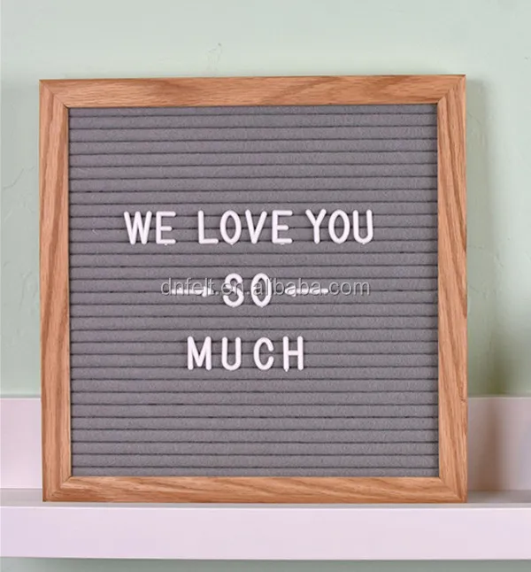 
10 'х 10' Сменные письмо в том числе черного фетра с рамкой из массива дуба, настенное крепление, холщовый мешок 