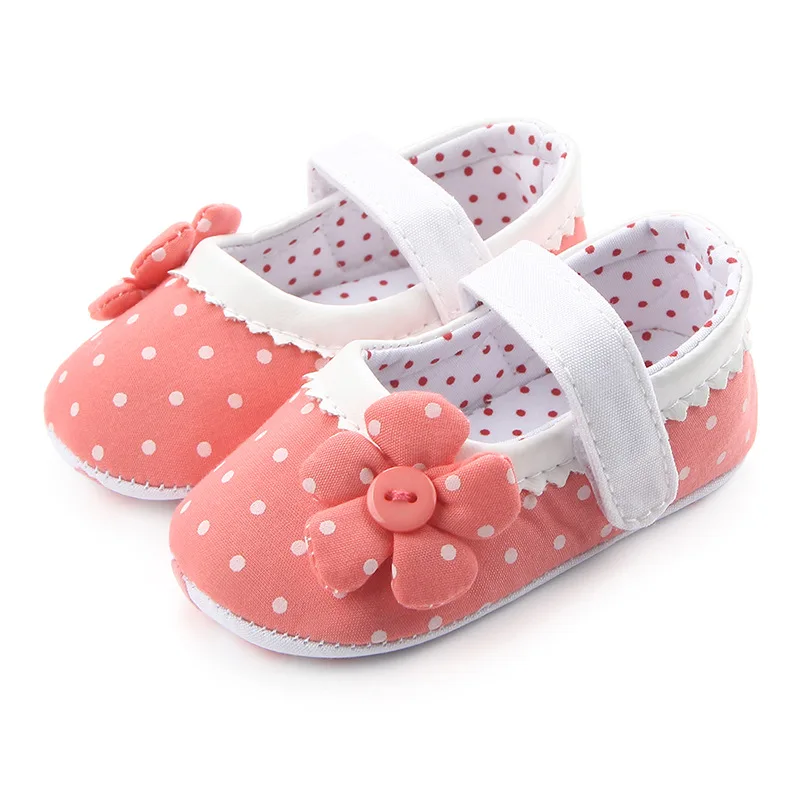 New arrival first walking prewalker baby girl shoes with beautiful flower design