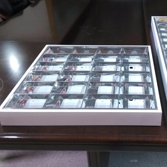 Светодиодная лампа 4x18 Вт