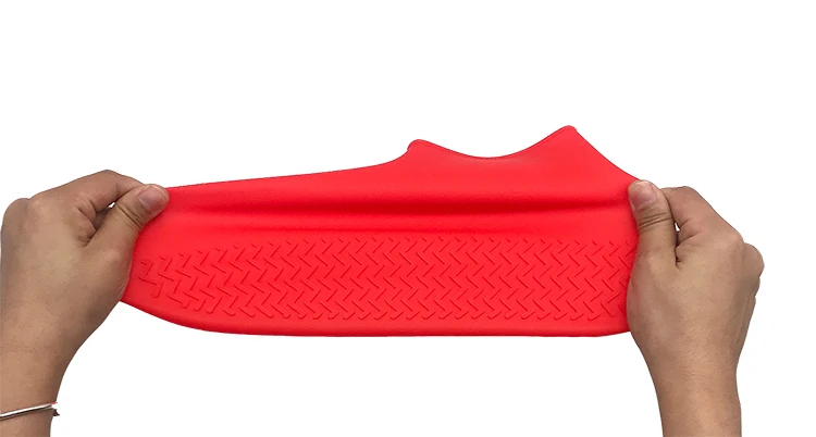 Factory Price Wholesale High Quality Reusable Outdoor Waterproof Silicon Rubber Rain Overshoes Silicone Shoe Cover With Logo