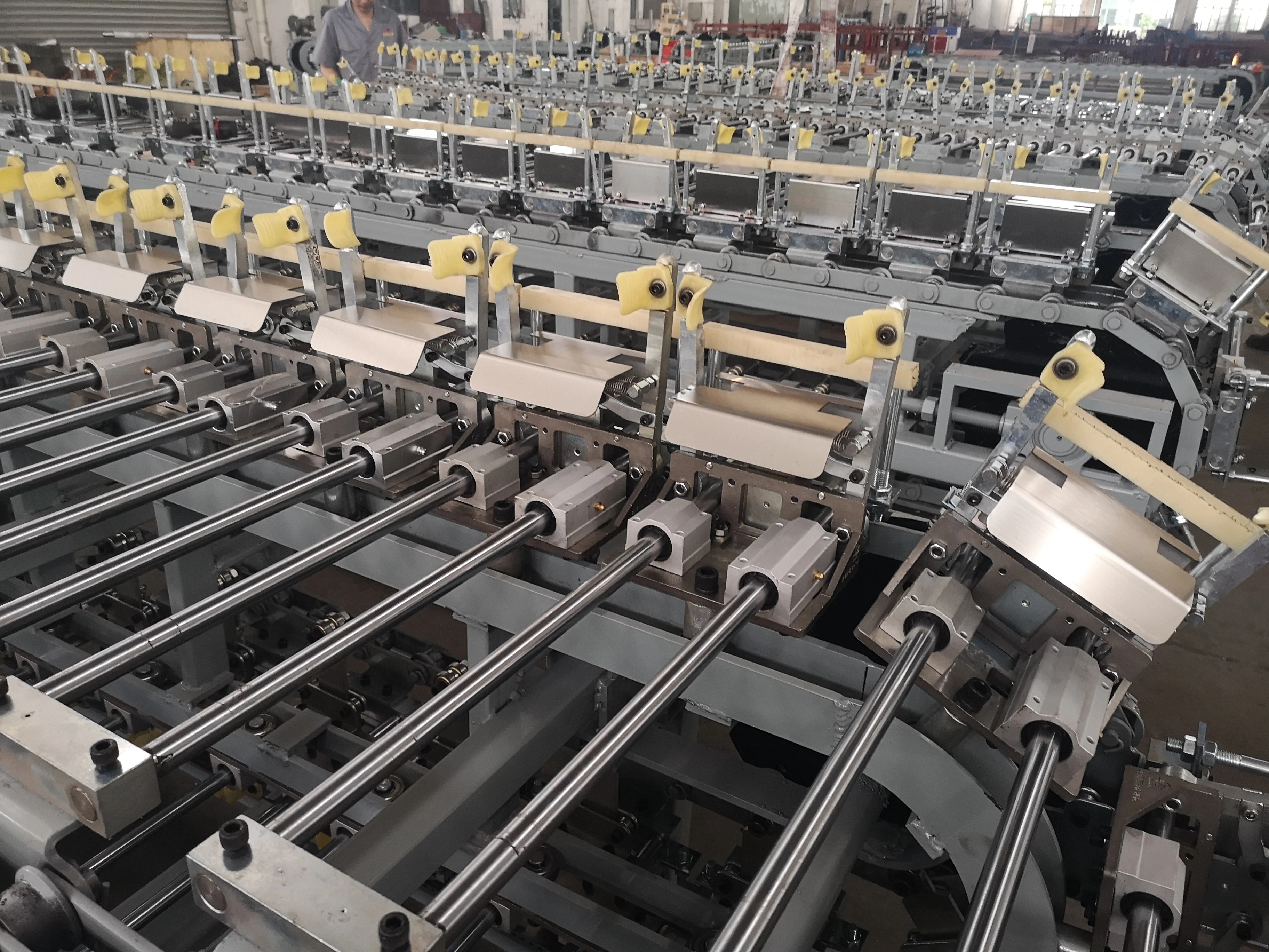 China nitrile latex surgical glove making manufacturing production line to make glove