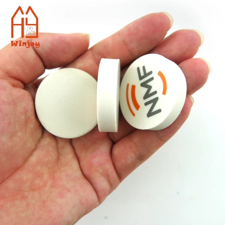 Простые круглые ластики из термопластичной резины для детей