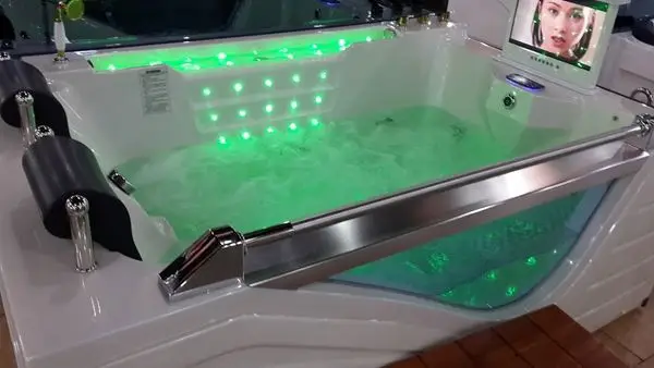 special luxury normal couple massage bathtub with tv/ whirlpool bath price