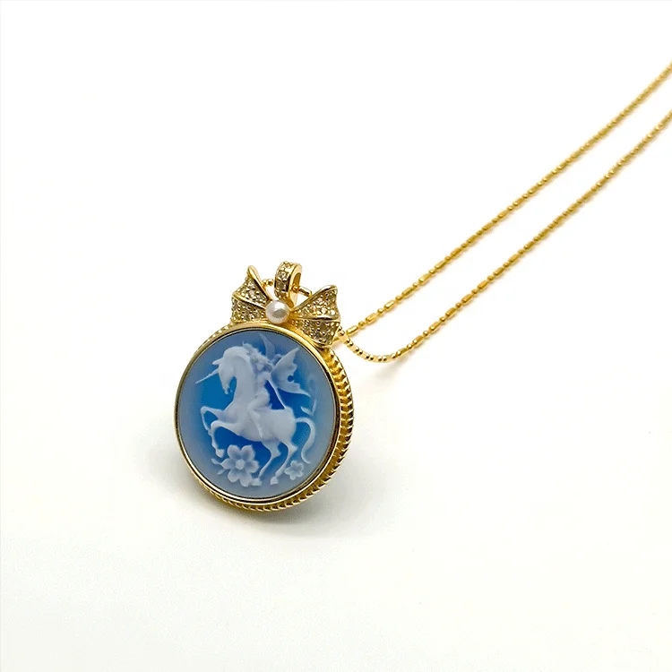 925 Silver  Gold Vermeil Unicorn Necklace Carving Round Agate Cameo Animal Pendant for Girls