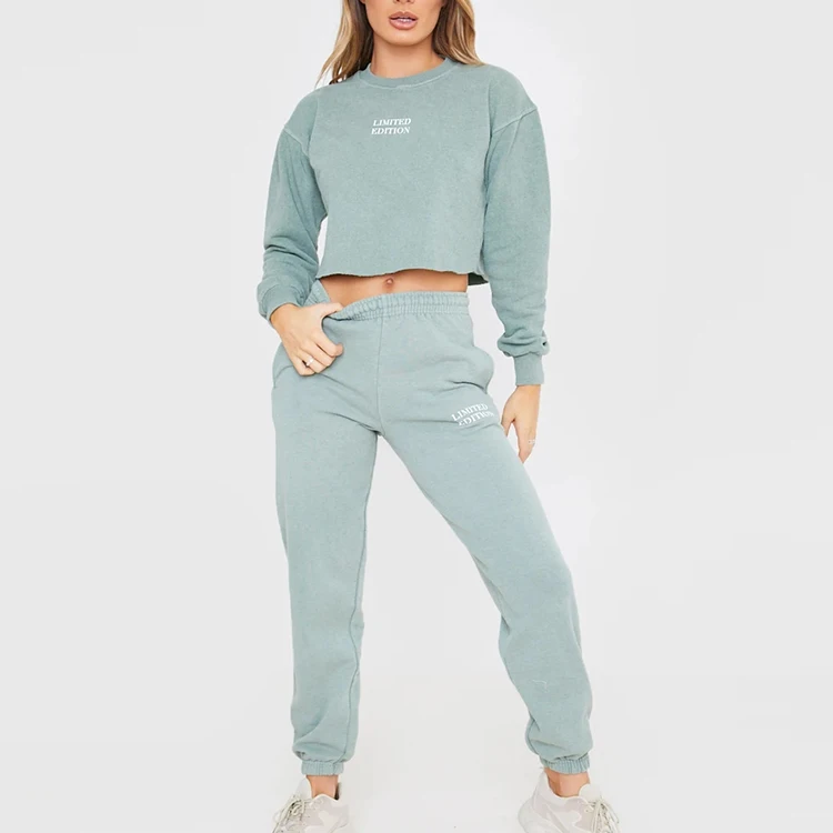 
High quality stylish crew neck long sleeves oversized fashion spring slogan crop sweatshirt women 