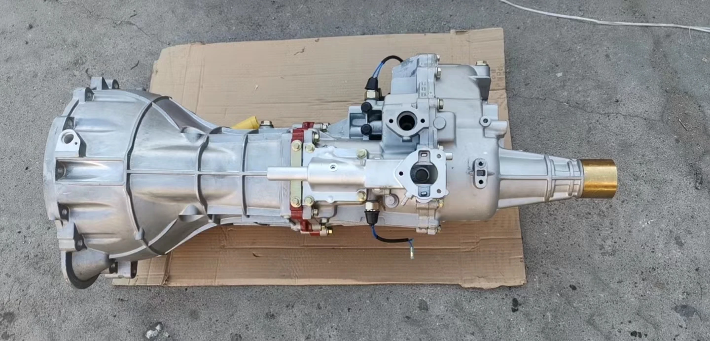 Gear box Assembly for Hino,isuzu,suzuki,mitsubishi.Japanese and Chinese truck 4 wheel drive