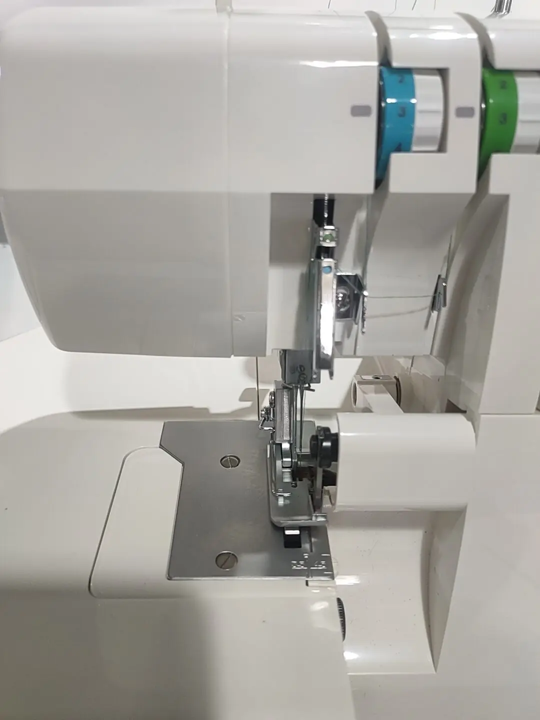 DS-703  Household Overlock Sewing Machine,overlock sewing machine household,overlock  sewing machine