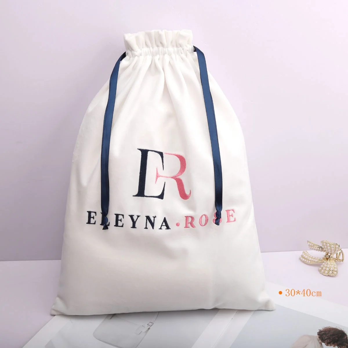 Custom Embroidery Printed Large Velvet Gift Packing Shopping Bag Reusable Shoe Clothes Hair Storage Dust Drawstring Velvet Pouch