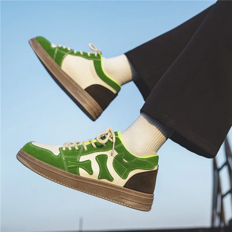 Having Stock Unique Design Manufacturer Sneaker Custom Logo High Quality Men Shoes Green Cool Skateboard Custom Men Casual Shoes
