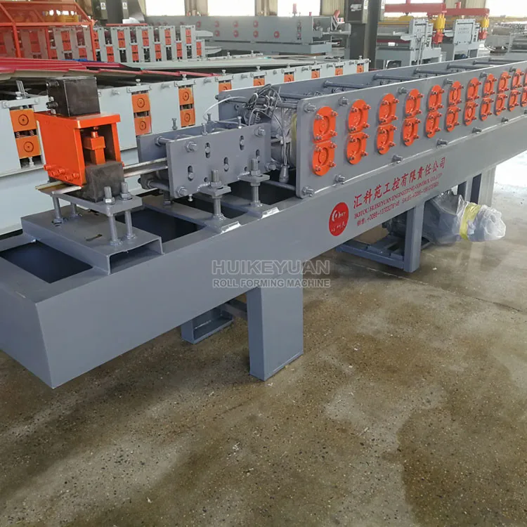 Automatic Louver Shutter Door Roll Forming Machine Roll up Door Machine