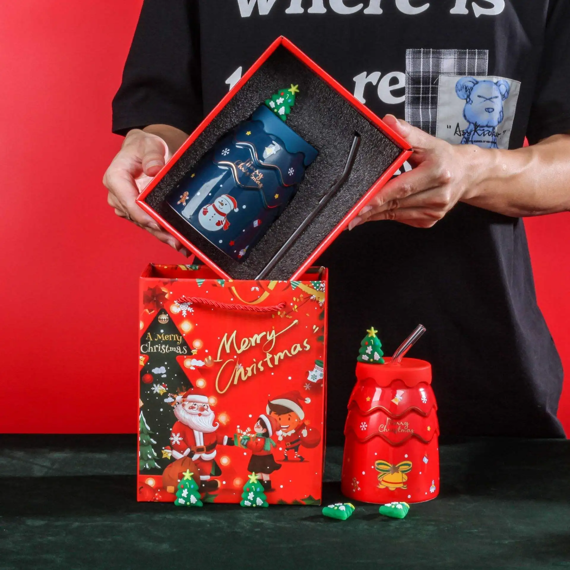 Hot Sell 2023 Silicone Sleeve Christmas Cup Coffee Ceramic Mug Without Handle Coffee Mug With A Straw