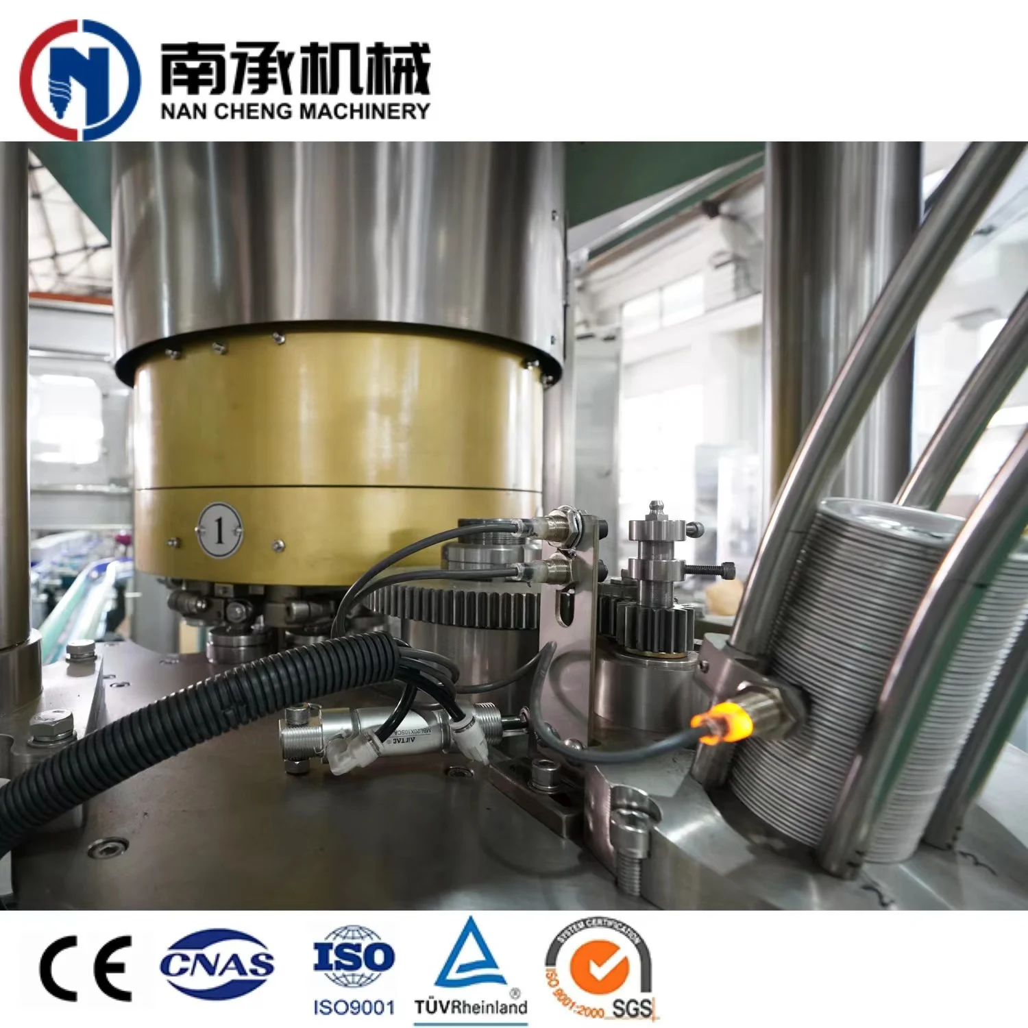 Carbonated fruit juice drinks tinplate can filling machine complete production line for sale