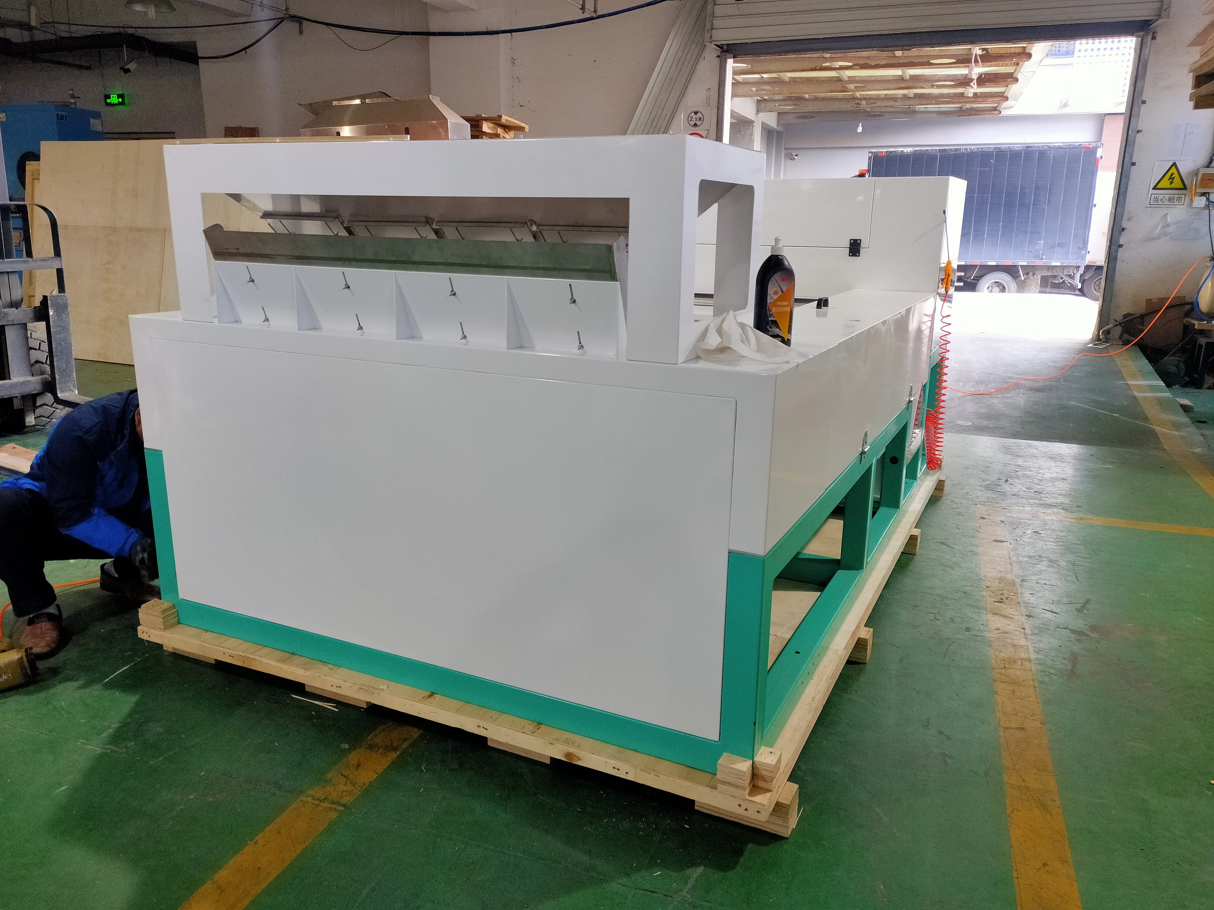 Optical Marble Chips Color Separator Machine For Marble Chips Color Sorter Machine For Marble Chips Color Sorting Machine