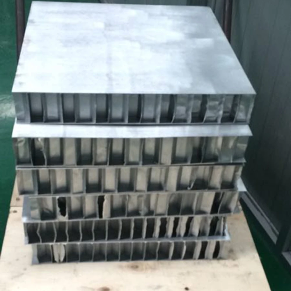Aluminum honeycomb composite panel manufacturers direct all aluminum honeycomb core is suitable for Oil Tank Floating Roof