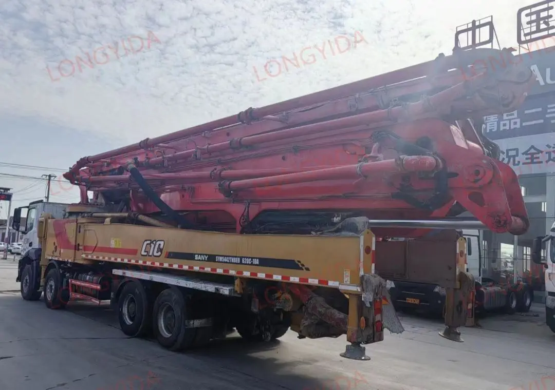 Mercedes-Benz and Trinity Used Concrete Pump Truck High Performance Truck for Sale