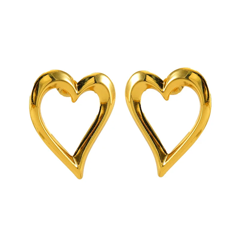 Wholesale Fashion Jewelry Girls Earrings 18k Gold Plated Big Hollow Stainless Steel Heart Stud Earrings Heart Earrings