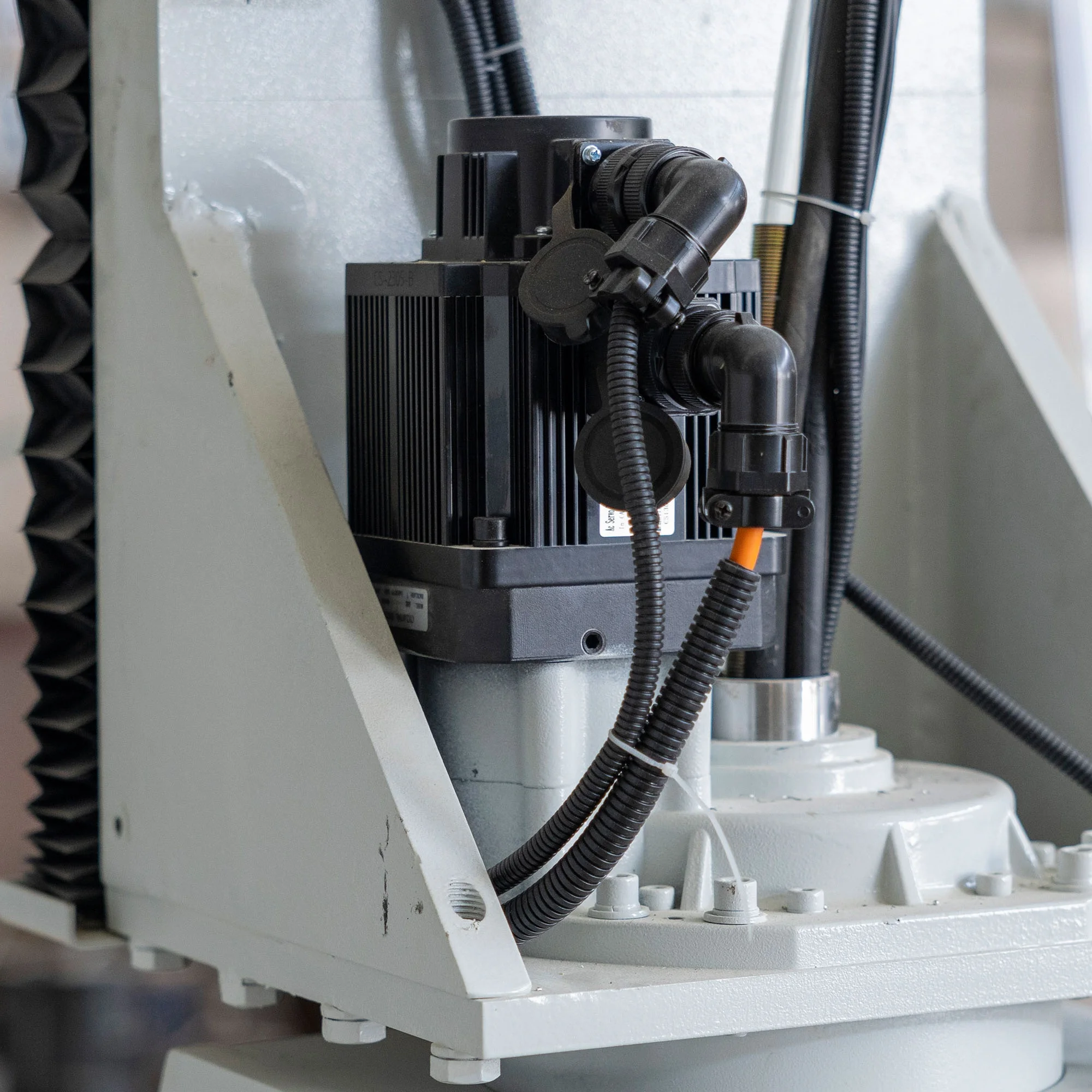 4 axis Bridge saw cnc Cutting Machine 45 degree miter cutter for marble granite bridge saw cnc