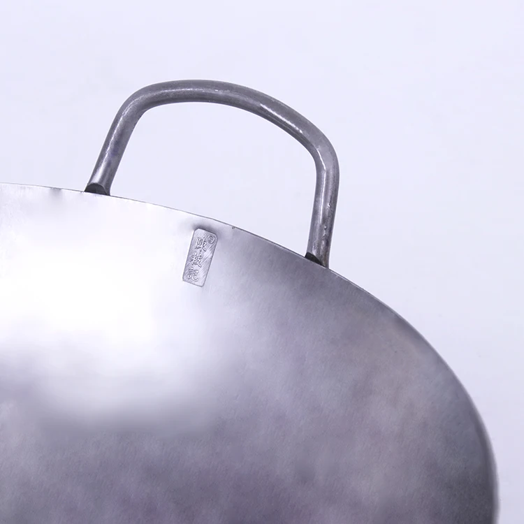 China Restaurant Double Ear Chef Fry Wok Gas Cooker Traditional Pot With Binaural Iron Non Coating