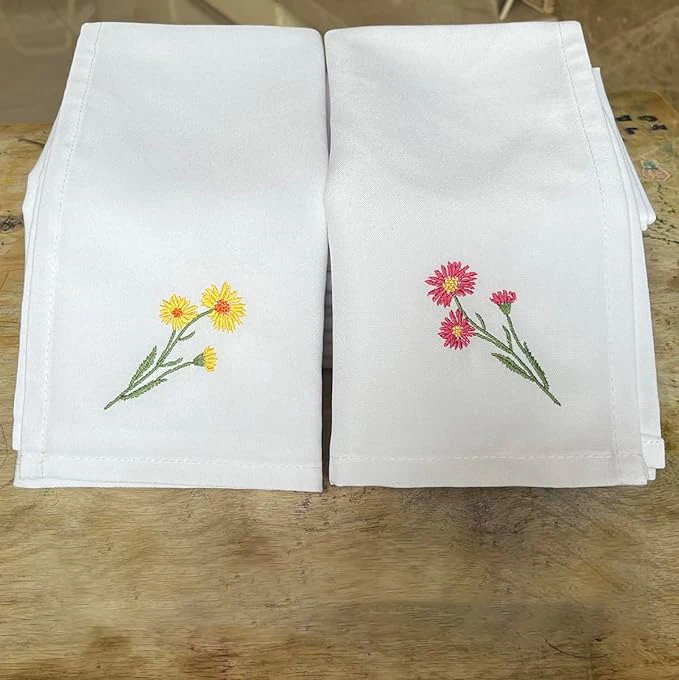 High Quality Custom Linen Embroidered Napkin Washable Table Cloth for Family Family Dinner Wedding Party
