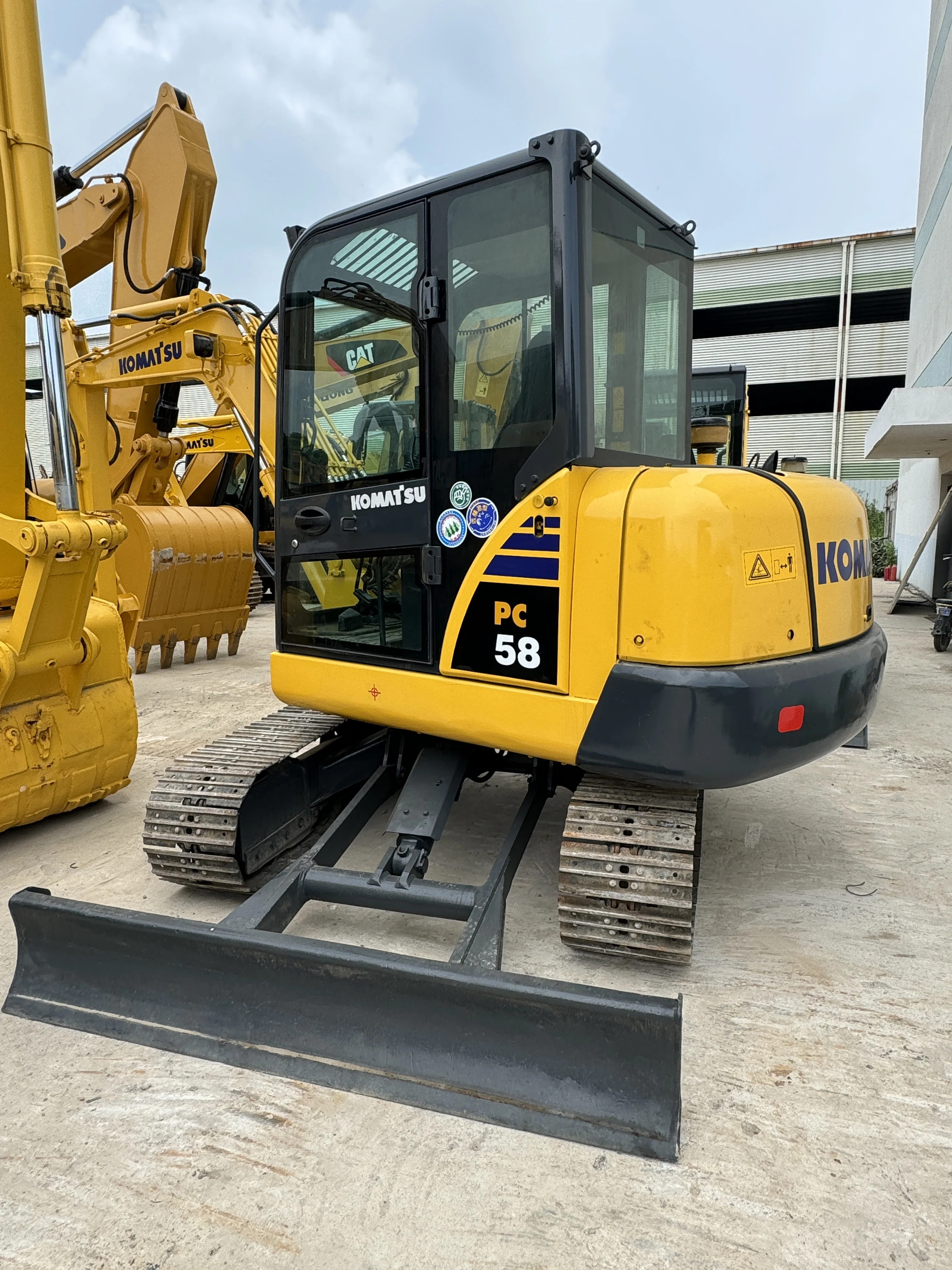 Б/у экскаватор Komatsu PC58