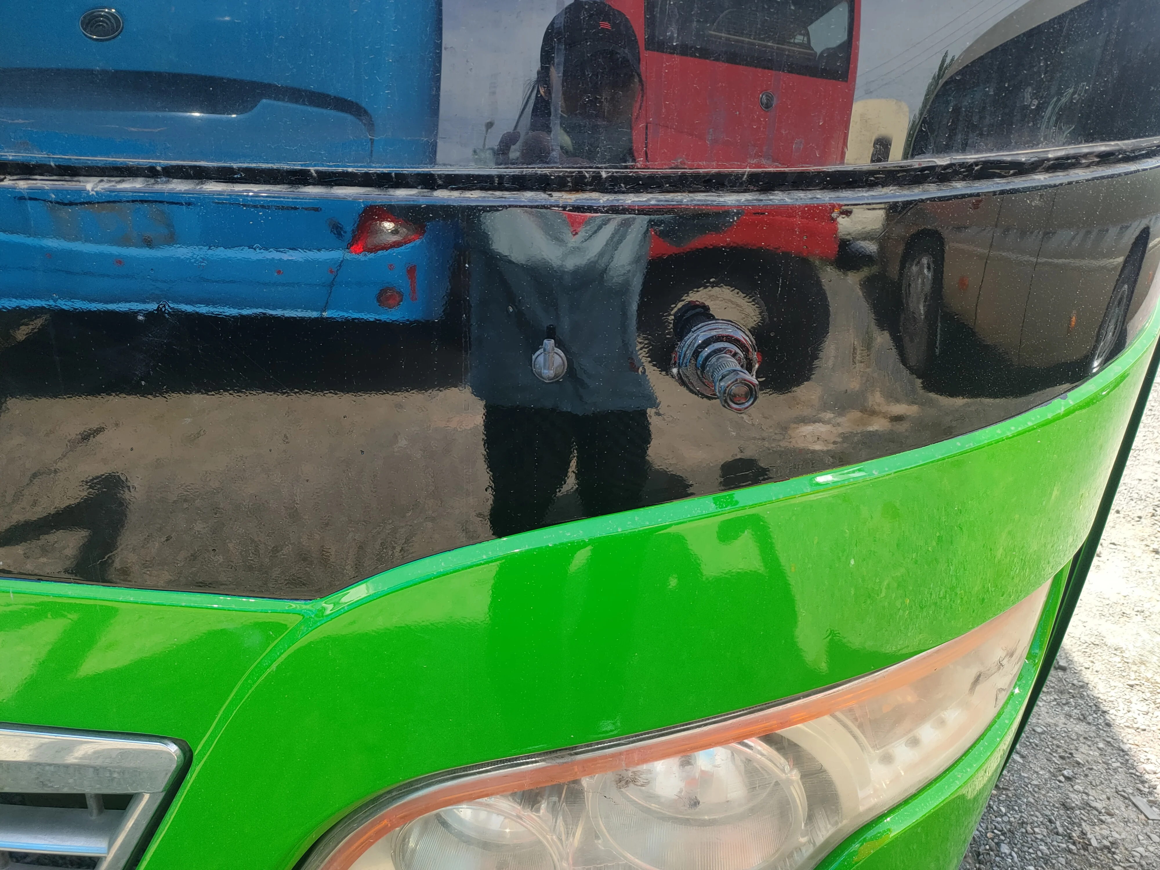 Бесплатная доставка Yu Toong ZK6932D CNG автобус 39 + 1 пассажировместимость 13950 кг Общий вес и максимальная скорость 110 км/ч
