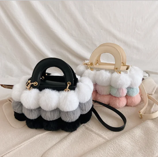 Good Quality 2021 Winter Colorful Fur handbags for Women Luxury bags Fur bags Unique Purses