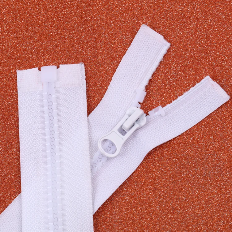 O/E zipper white plastic zip for garment